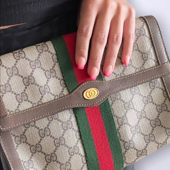 Gucci Bag - Picture 12 of 17